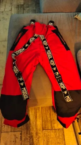 Pantalón de esquí rojo y negro MOGUL HOP