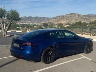 Tesla Model S Plaid AWD