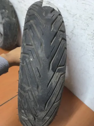 Llantas Suzuki Burgman Carburación