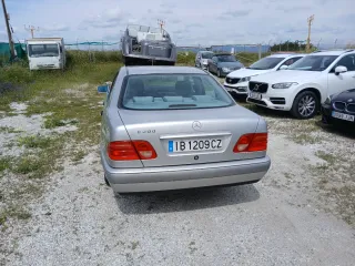 Mercedes-Benz Clase E 1999