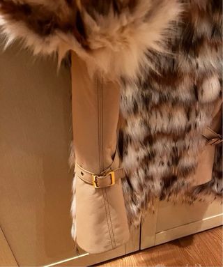 Pelliccia Volpe Giuliana Teso