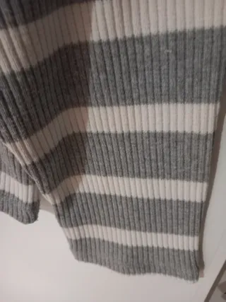 Jersey rayas gris y blanco Stradivarius