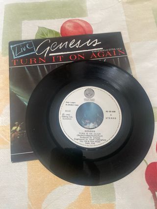 Vinilo Genesis Turn It On Again