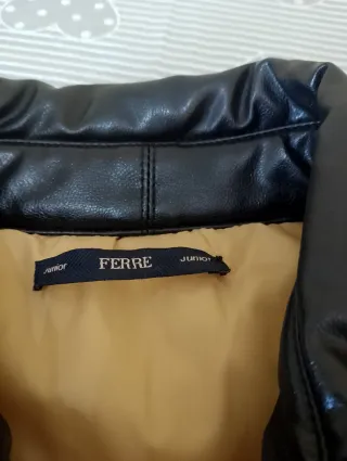 Vendo come da foto Giubbino Gianfranco Ferré nero