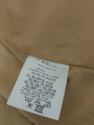 Vendo come da foto Giubbino Gianfranco Ferré nero