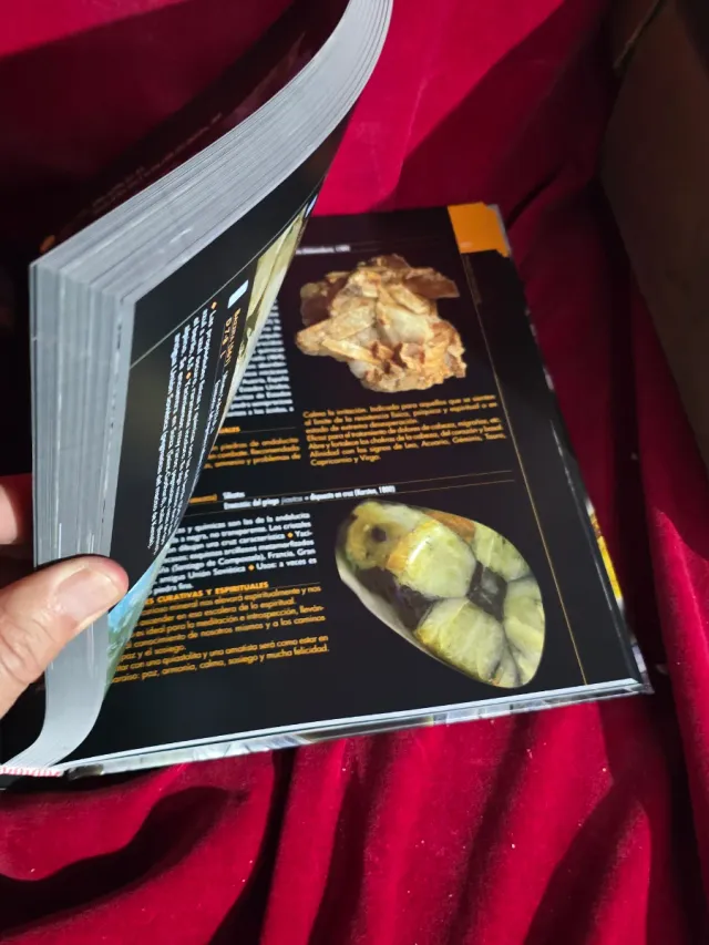 Colección 100 Minerales y Piedras Ilustradas