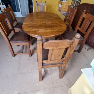 Sillón de madera y tela