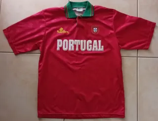Camisola antiga da seleção de Portugal