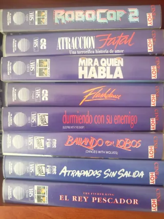 23 Películas VHS Variadas
