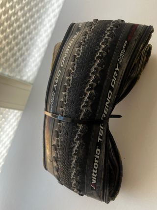 Cubiertas Vittoria Terreno Dry Gravel Tubeless