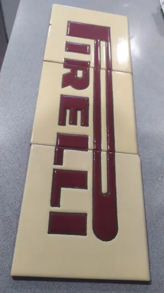 Azulejos PIRELLI