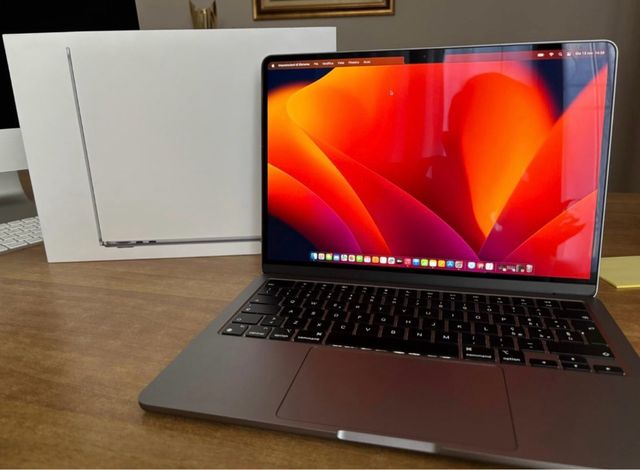 MacBook Air M2 2022 Plata