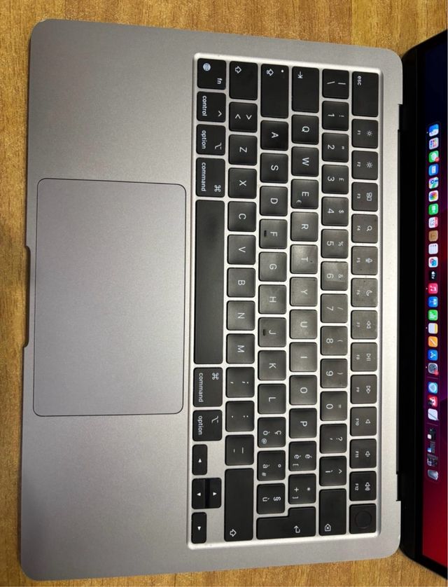 MacBook Air M2 2022 Plata