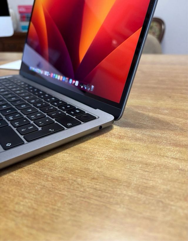MacBook Air M2 2022 Plata