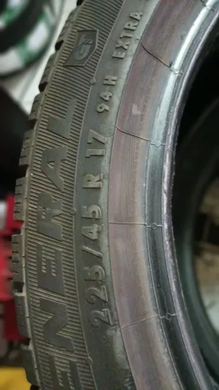225/45 R17 94H GENERAL ALTIMAX WINTER³