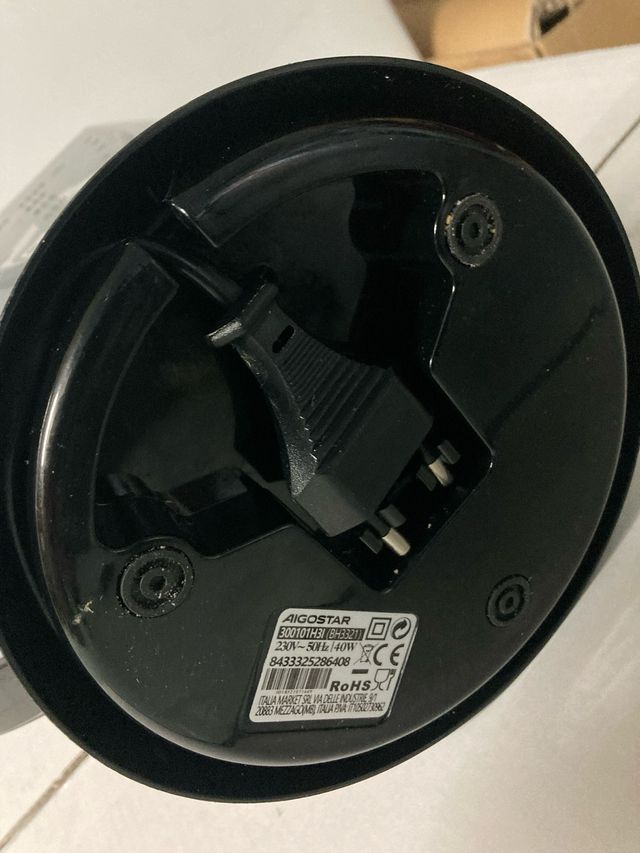 Spremiagrumi Aigostar nero