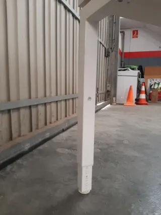 Isla 2 plazas mesa reuniones blanca