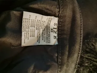 Pantalones vaqueros negros Mooné acampanados