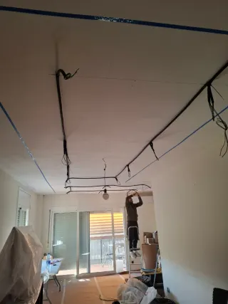 Servicios de reformas y mantenimiento