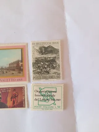 Lotto Francobolli Italiani 1966-1969