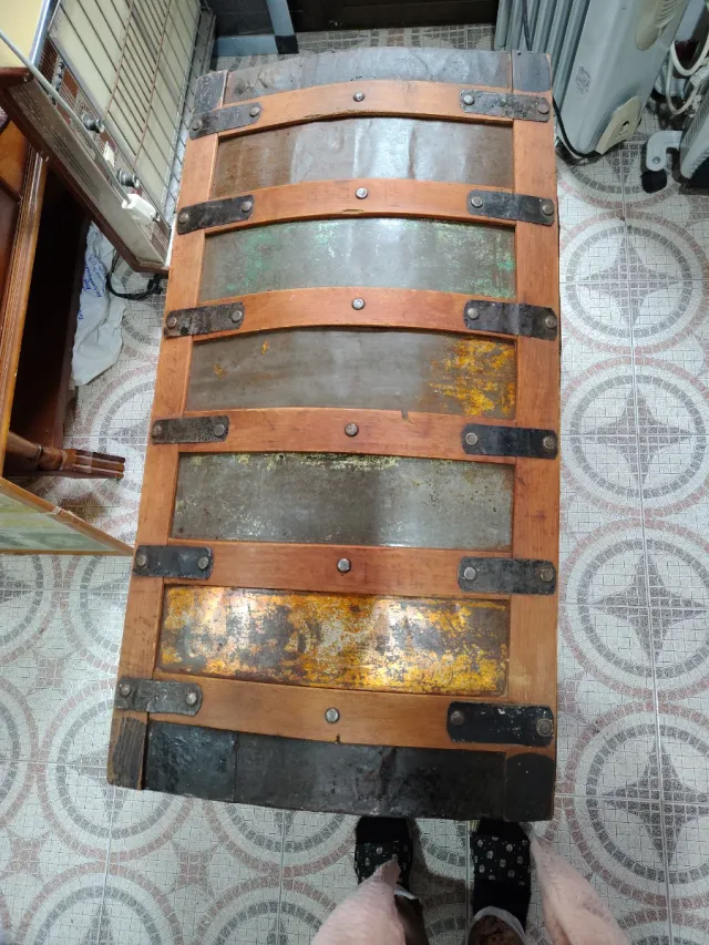 Baúl antico da restaurare