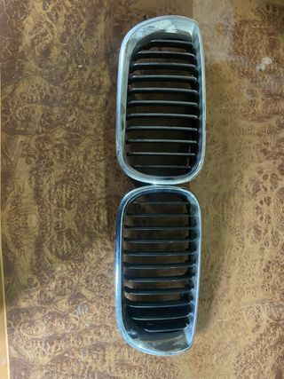 Parrillas Delanteras BMW E46 Cromadas