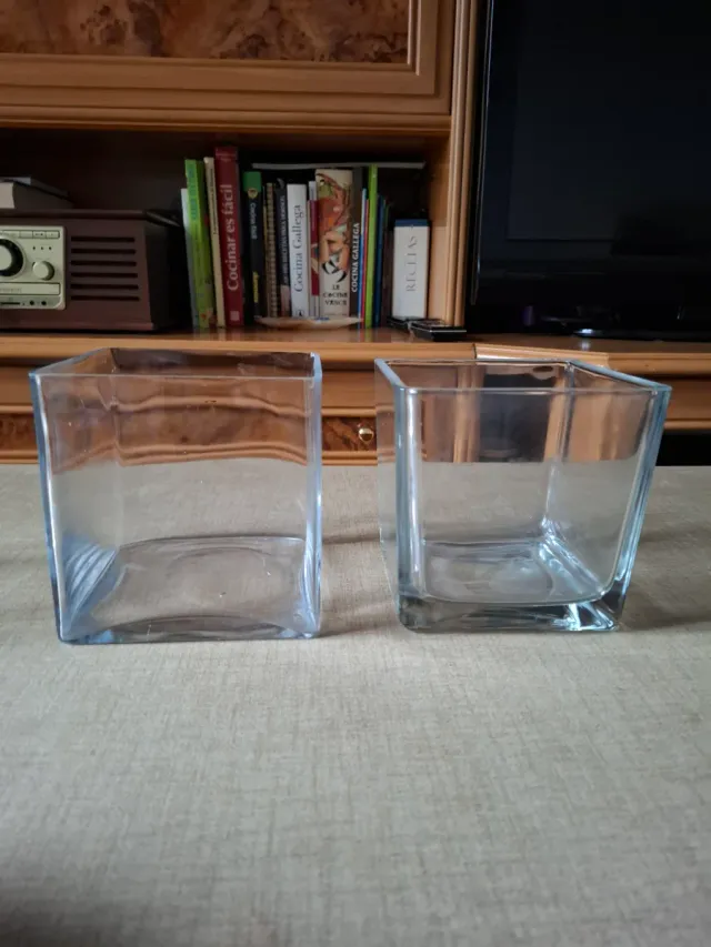 Jarrón cristal cuadrado transparente