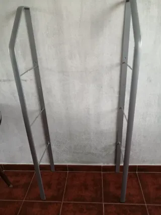 estantería metálica 136x30