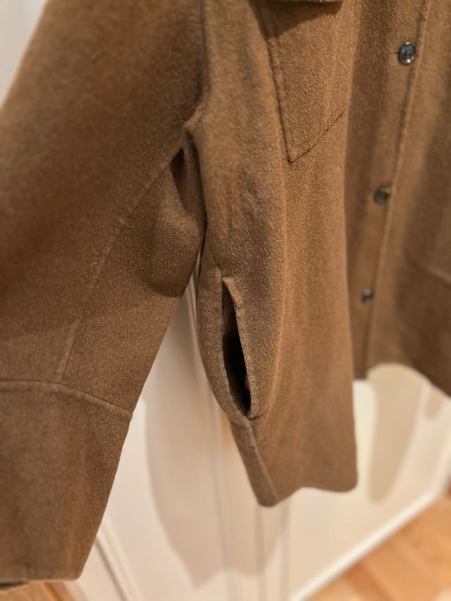 Sobrecamisa de lana oversize de Mango Talla L