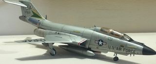 Maqueta Avión McDonnell F-101B Voodoo 1/48