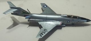 Maqueta Avión McDonnell F-101B Voodoo 1/48