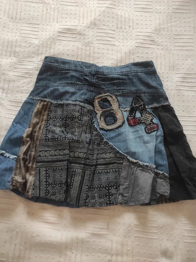 Falda mini globo vaquera desigual