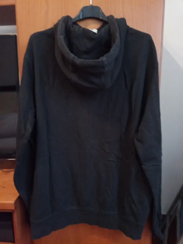 Sudadera con capucha Solid negra hombre