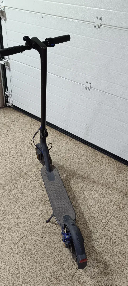 Xiaomi Mi Electric Scooter 3