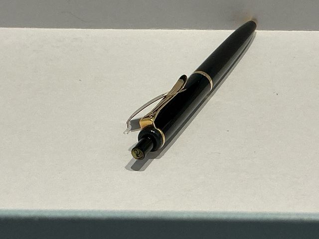 Bolígrafo Pelikan K150/481 Estilo Antiguo