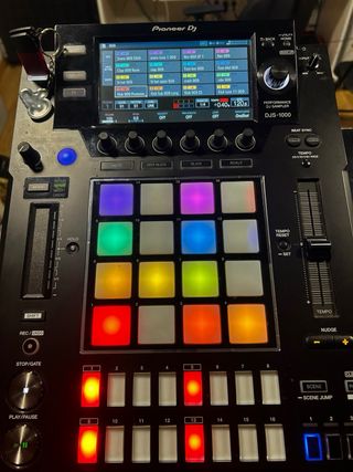 Sampler Pioneer DJS-1000