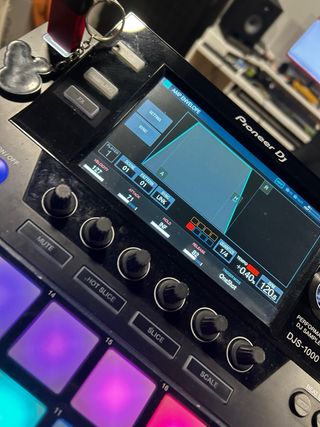 Sampler Pioneer DJS-1000