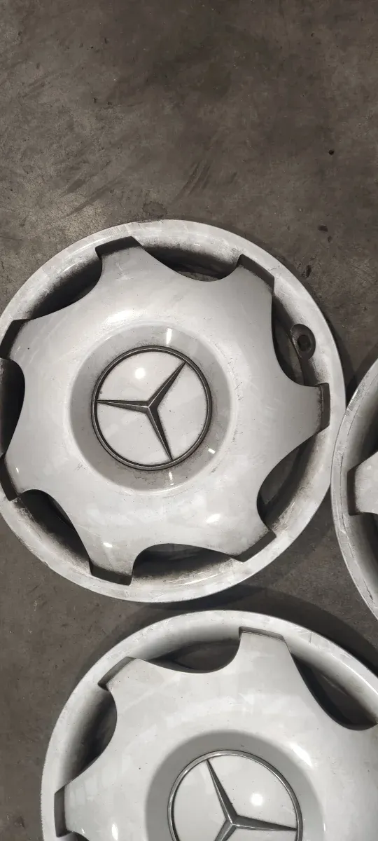 Tapacubos Mercedes 16 (Juego de 4)