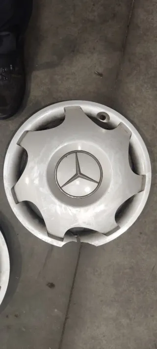 Tapacubos Mercedes 16 (Juego de 4)