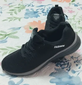 ZAPATILLAS DEPORTIVAS