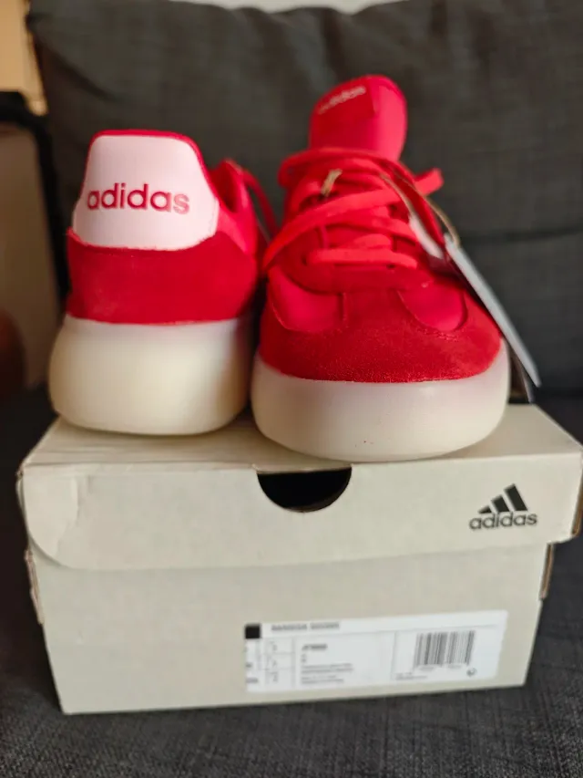 Tenis Adidas Rojos y Rosas