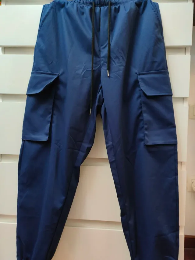 Pantalón cargo azul