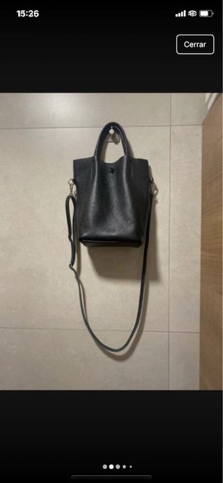 Bolso de piel negro