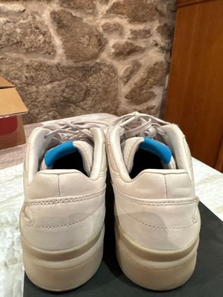 Adidas Forum Beige/Gris Talla 44