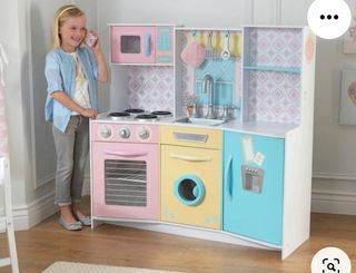 Cocinita de madera para niños