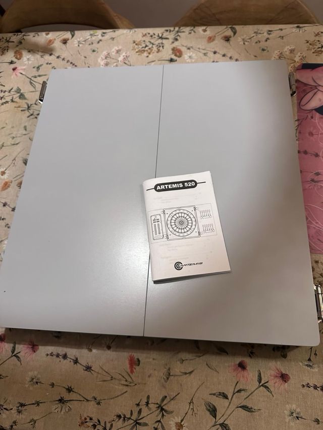 Diana de dardos electrónica Artemis 520.