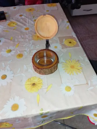 Formaggiera in legno con coperchio