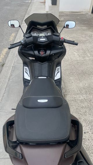 Yamaha TMAX 530 Scooter