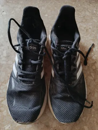 Adidas Bambas Negras y Blancas