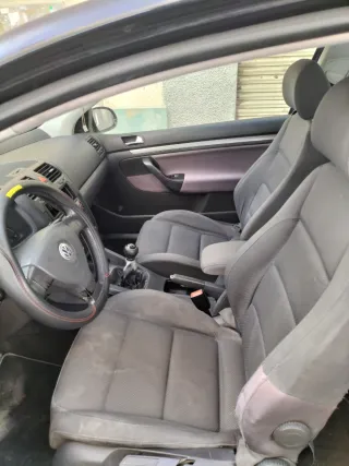 Volkswagen Golf 2005